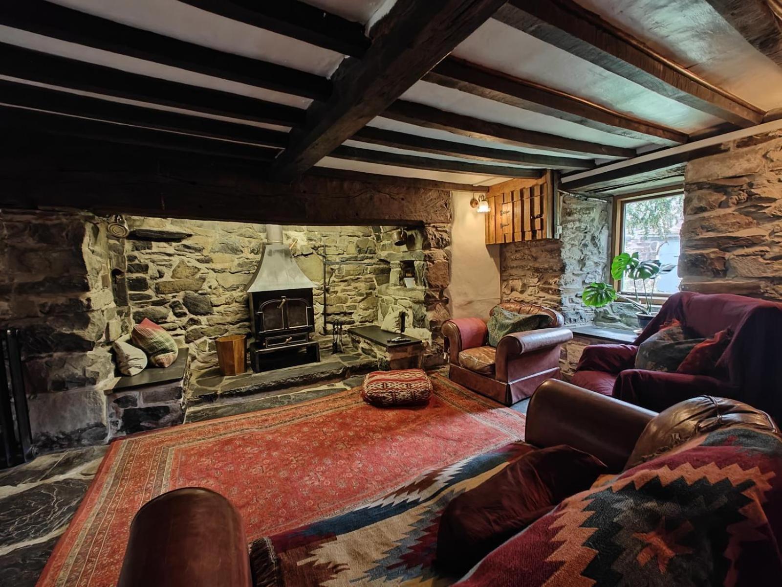Y Cwtch - Panoramic Mountain Views Within Snowdonia'S National Park - 4X4 Recommended Villa Dolgellau Exterior photo